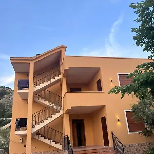Magis , Vlorë Albania
